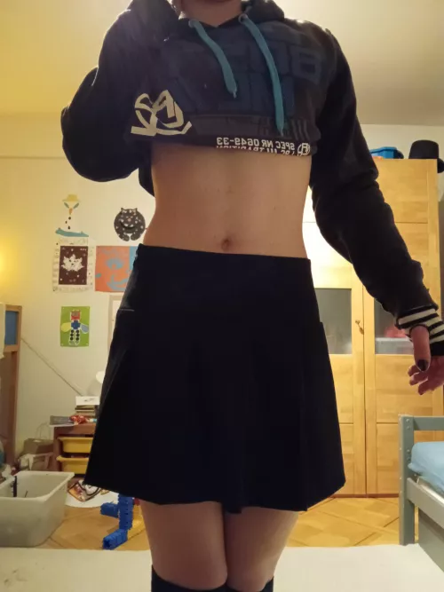 Wanted to try something, may reddit algorithm be with me UwU