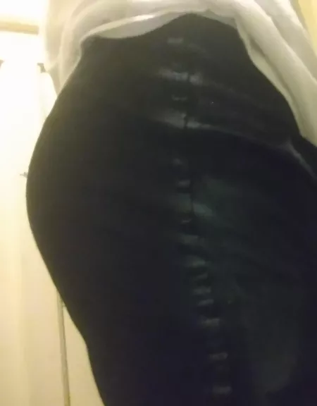 Was always told I have a big butt. You guys think that's true?