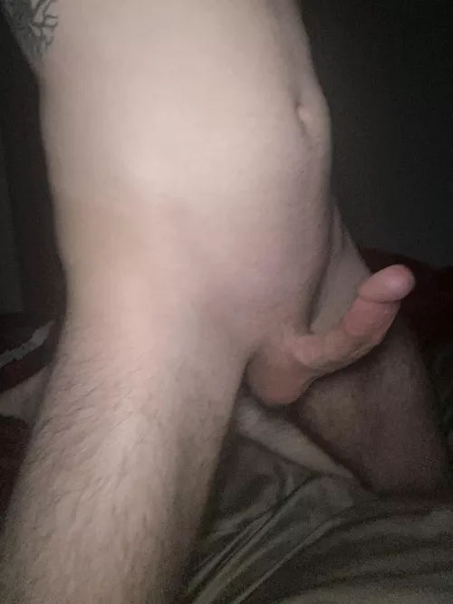 Wasn’t sure to post this or not 🥺 which way you wanna play with this? Knees or lay me down? 👀😏