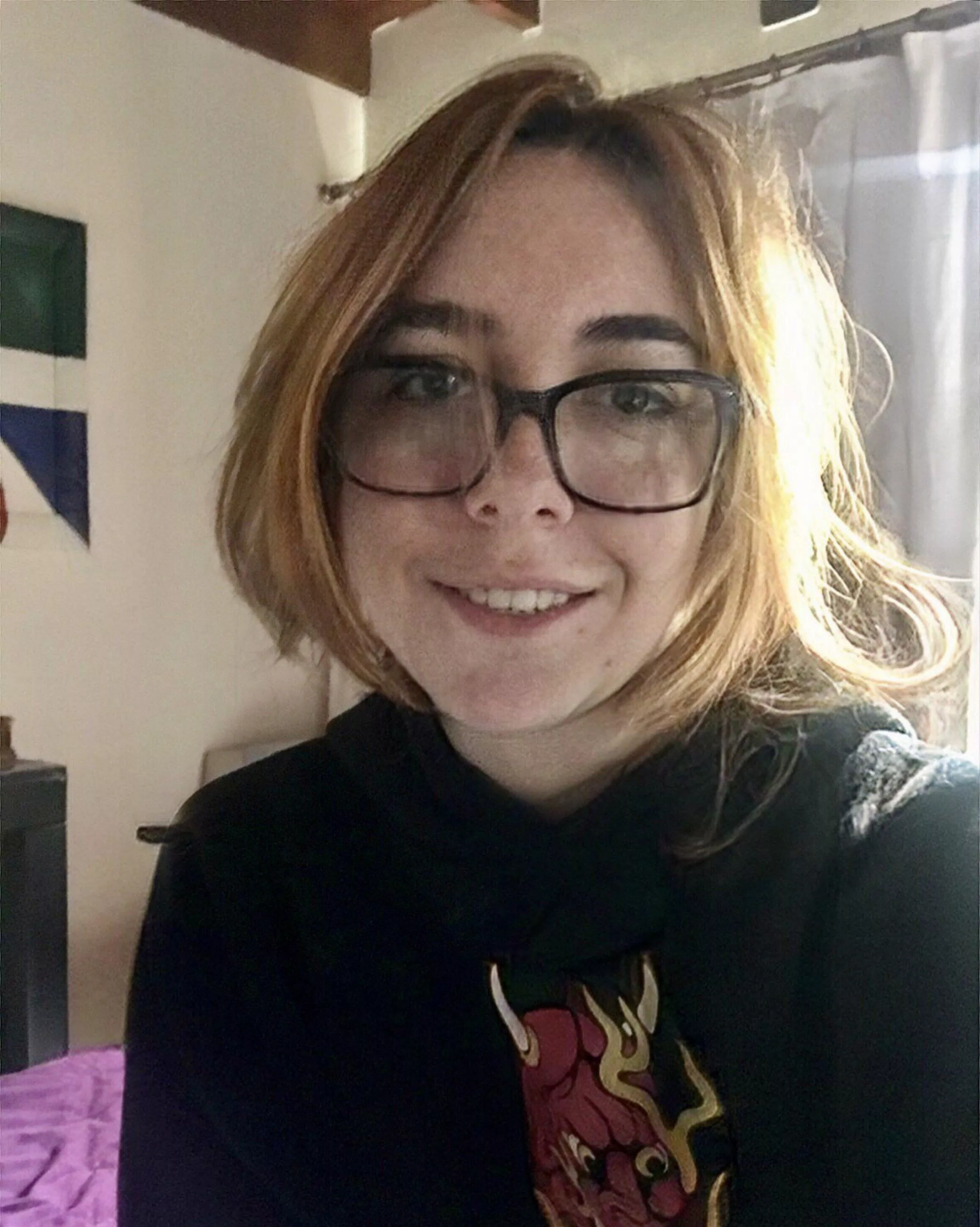 Well y’all made me feel pretty yesterday heres a pic of my smile my biggest insecurity so do you magic once again!! Well y’all made me feel pretty yesterday heres a pic of my smile my biggest insecurity so do you magic once again!!
