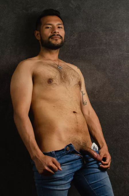 What are you doing with him? 🔥😈🍆 Check the comment section or the links in my profile.