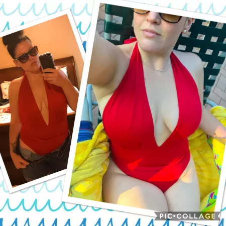 What would you say to me if you saw me at the pool? 😜🏊🏼‍♀️💦