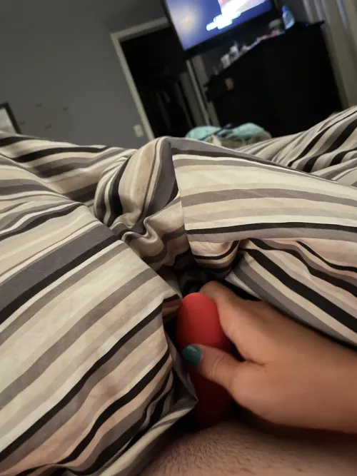 When hubby travels, I have to take care of things myself.