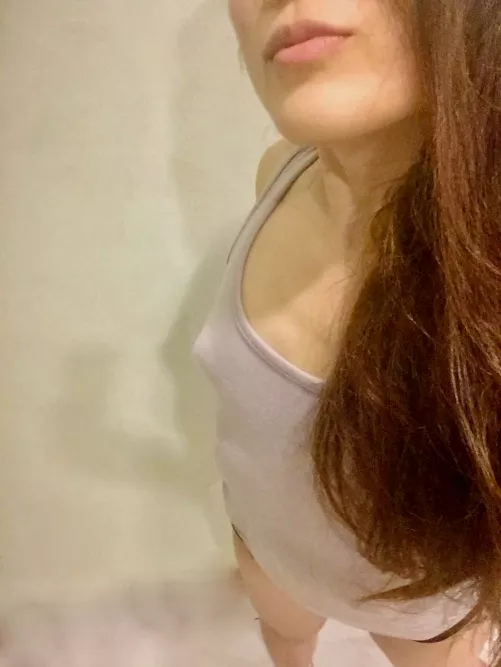 When I say I have juicy lips, you know it's meant as a double entendre 😏 #hellokitty