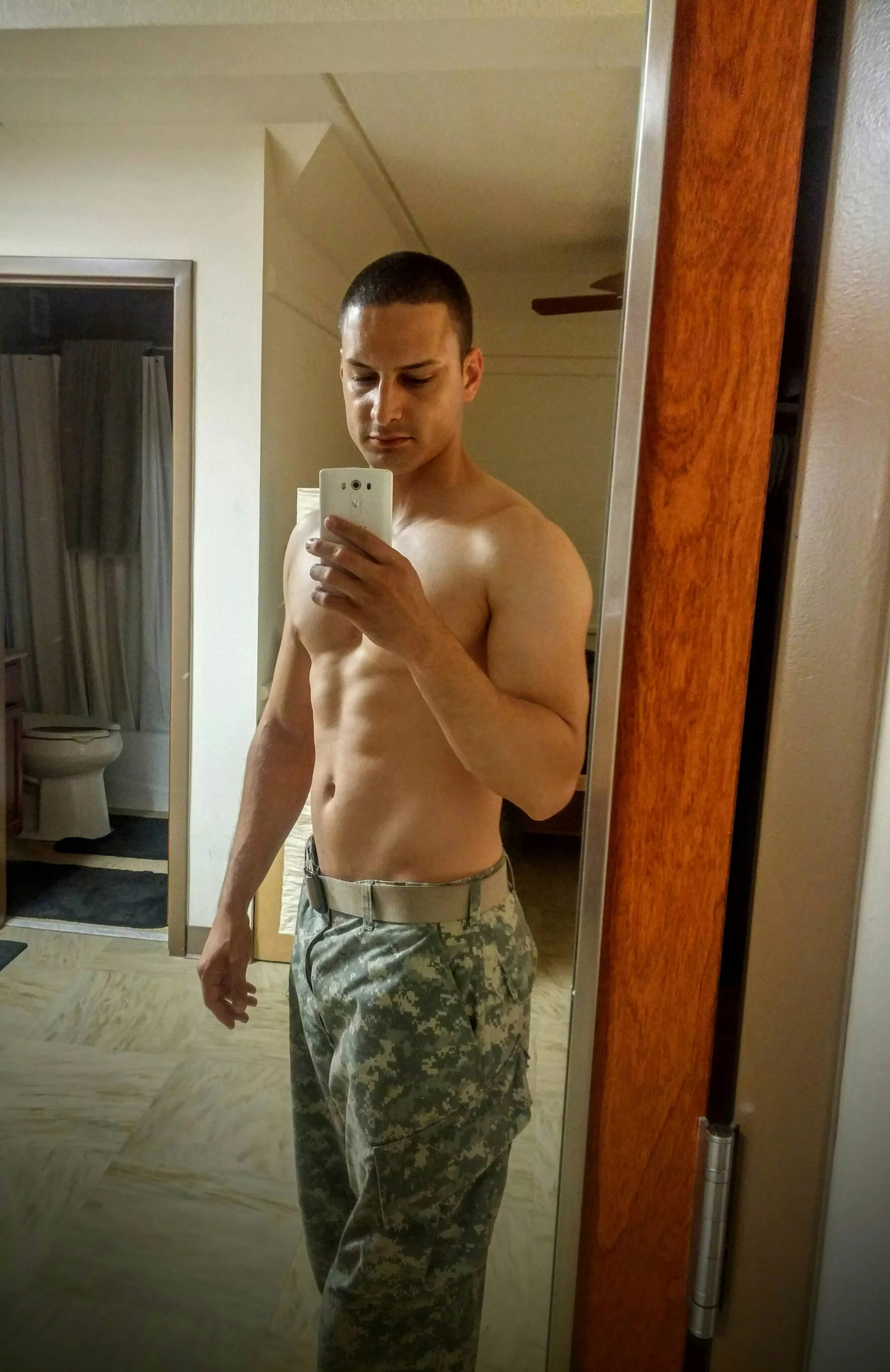 When I served in Korea I dropped 17lbs because of depression (for personal reasons not related to being in Korea). Few months later, I'm back to 163lbs and very happy about it. So here you go! When I served in Korea I dropped 17lbs because of depression (for personal reasons not related to being in Korea). Few months later, I'm back to 163lbs and very happy about it. So here you go!