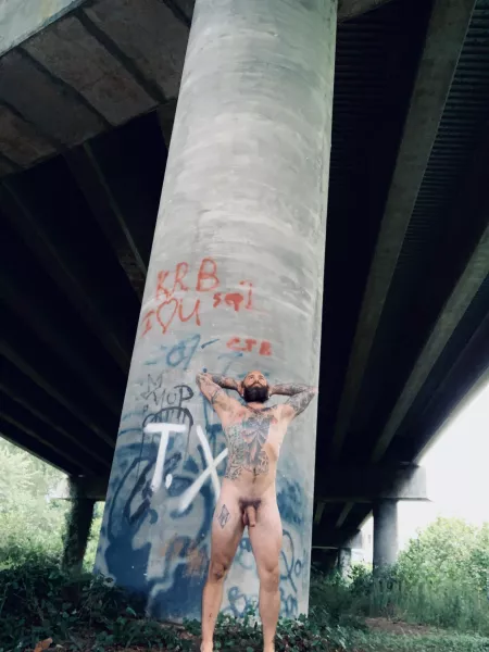 while on your commute home from work, I’m alone and naked below.