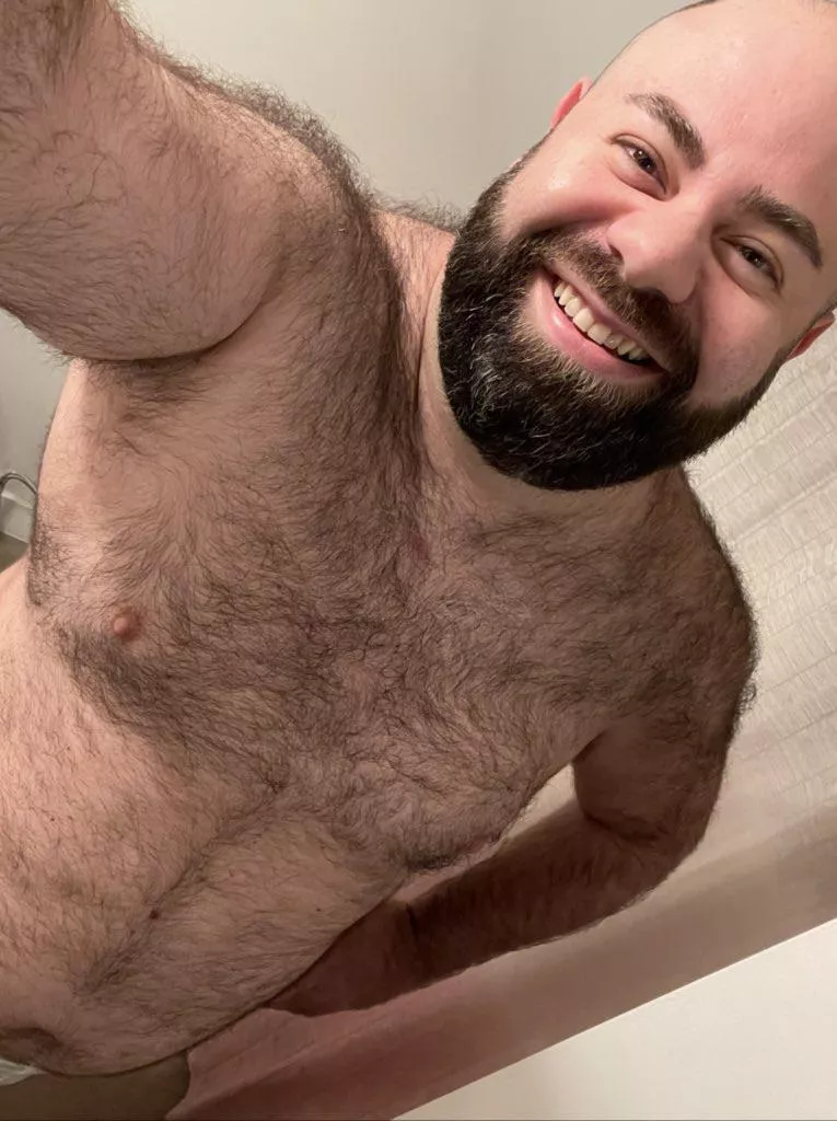 Who wants to celebrate my birthday with me ? 😈