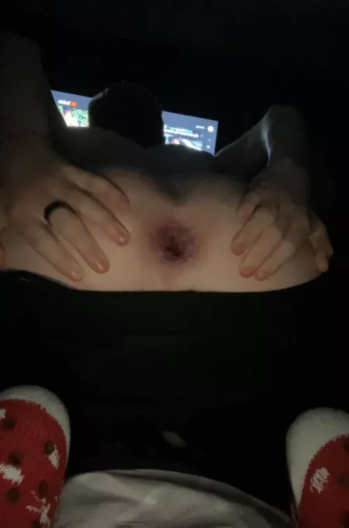 who wants to fill my twink ass with cum?