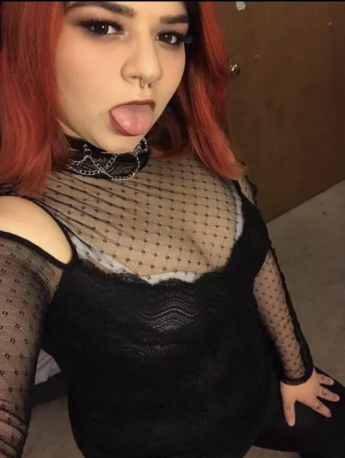 Who wants to trade whores with me my wife’s loves to get off to others ! Send verification sample on Sc : dcalvin465