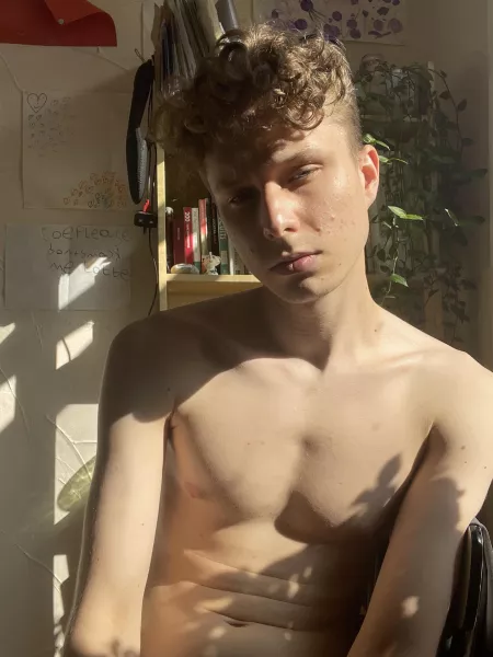 Who’s excited for Battefield Mobile?😏