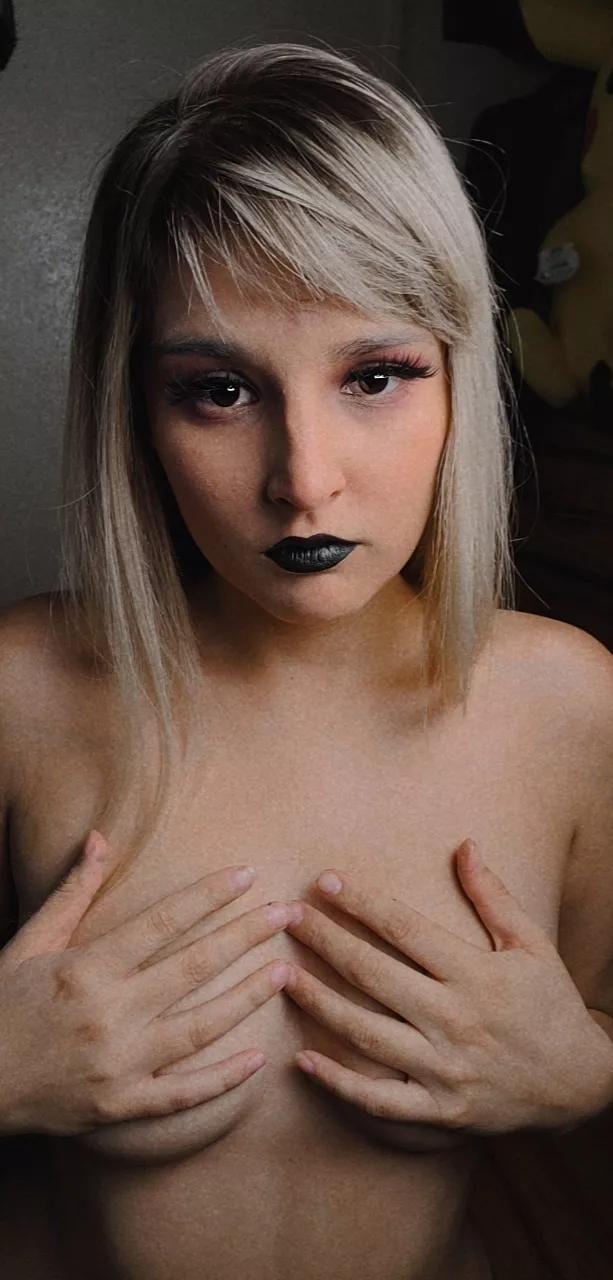 Whos ready for spooky season? New costumes every day of October🖤🎃 B/g🧡 G/G 🖤 Solo🧡 1on1s🖤 Customs🧡 GFE🖤Fetish friendly 🧡 Whos ready for spooky season? New costumes every day of October🖤🎃 B/g🧡 G/G 🖤 Solo🧡 1on1s🖤 Customs🧡 GFE🖤Fetish friendly 🧡