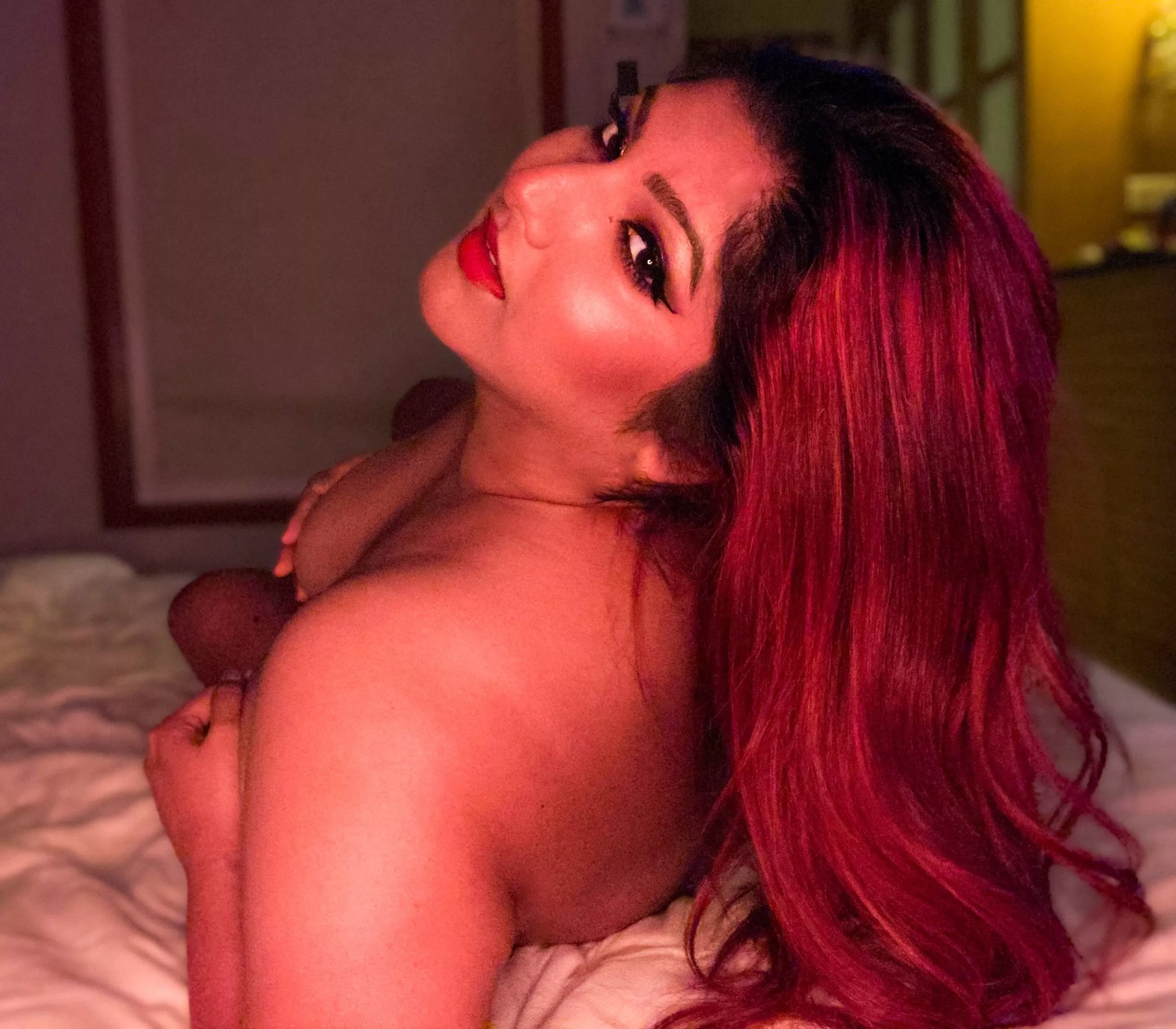 Who’s ready for the weekend? I know I am 😉 25% off till the end of the month, let’s get wild! Link in comments xx Who’s ready for the weekend? I know I am 😉 25% off till the end of the month, let’s get wild! Link in comments xx