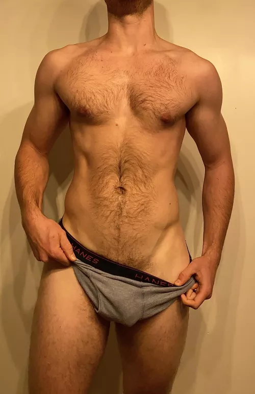 Wife is out of town and I want to show what is hiding