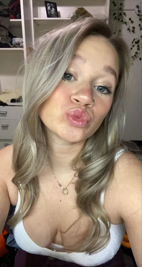 Would let me go to a party looking like this if you were my bf?