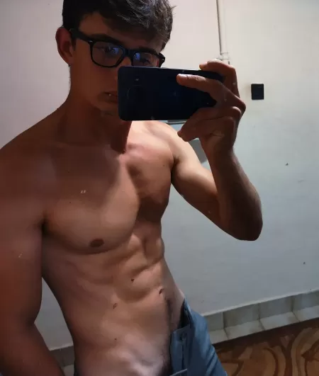 Would you play with me? 🤓