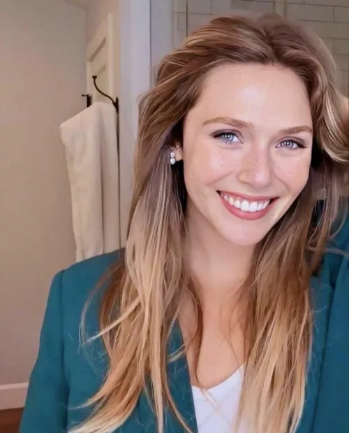 Would you rather cum on Elizabeth Olsen’s beautiful face or in her mouth?