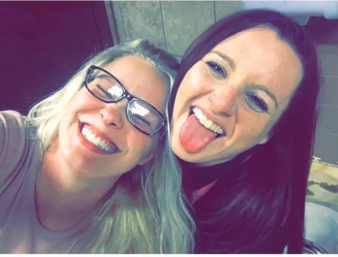 You can only cum on one of them, who do you choose and why?? 🤔