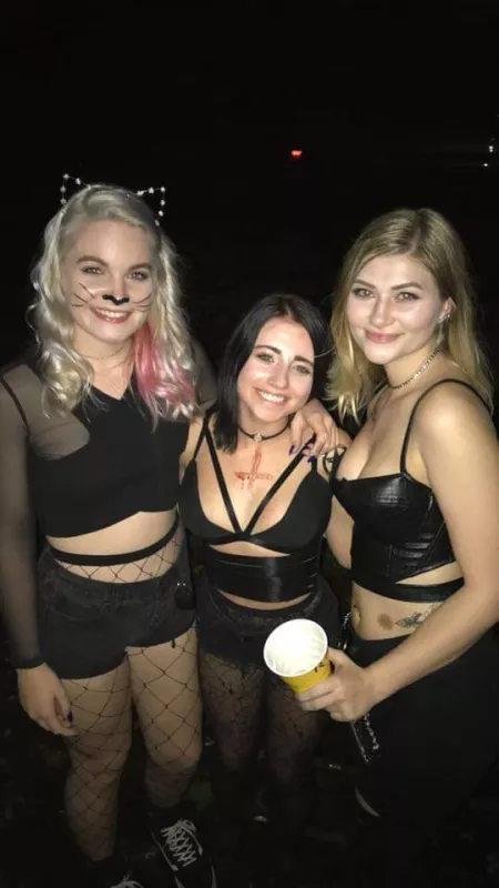 You know she's serious when she labels her cup!