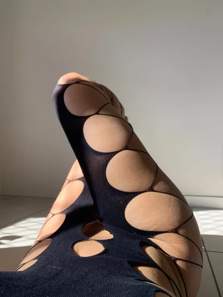 you know what’s even prettier, what’s between them ☺️