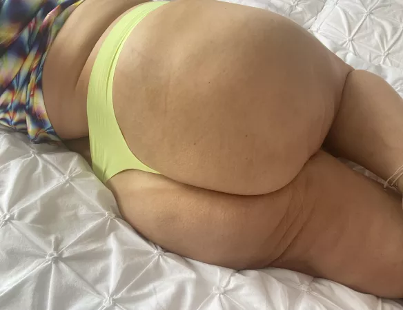 🟡you know when you just feel naughty? … 😏🟡